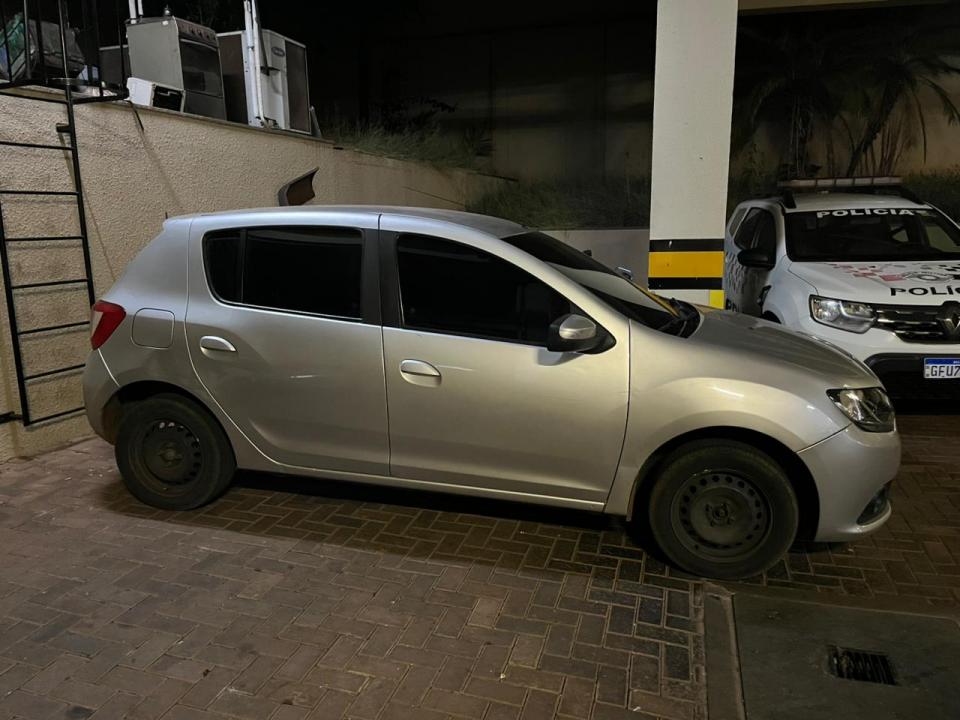 Foto 2 de 2 — TOR prende grupo venezuelano com cerca de 100 itens furtados na SP-310 em Araraquara; polícia apura ligação com Jales